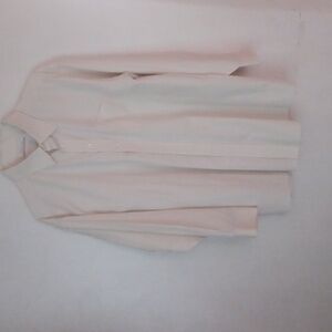 Gold Label dress tshirt size 17 1/2-34, cream color used excellent  condition